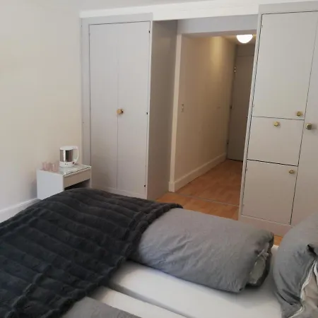 Double Room, Bathroom & Parking By Interlaken Guest house *